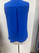 Load image into Gallery viewer, Tinta - Viviana - V Neck Sleeveless Blouse - Royal Blue